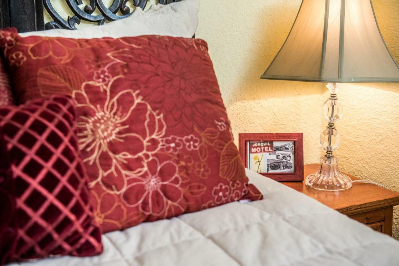 Jonquil Motel Бисби Экстерьер фото